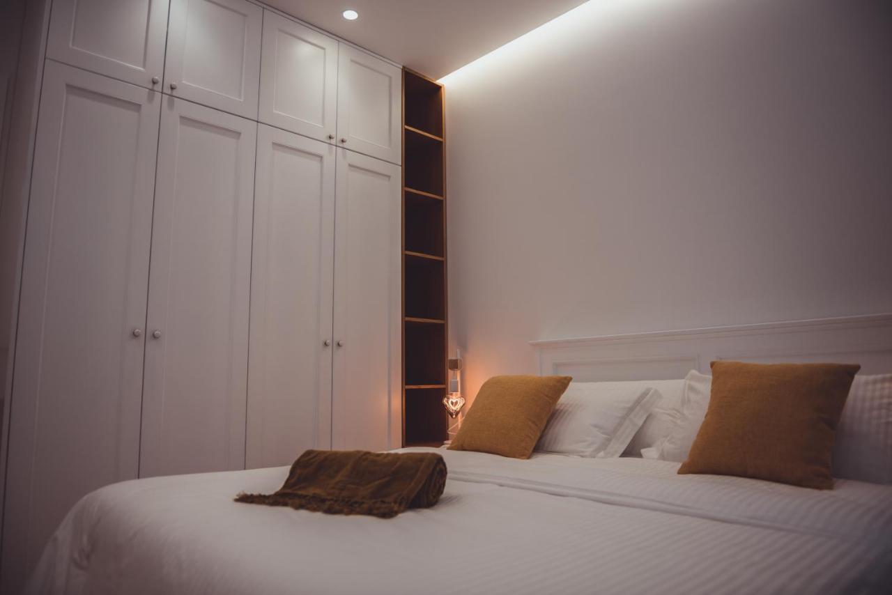 Tam Centre Luxury Serviced Apartments Tirana Esterno foto