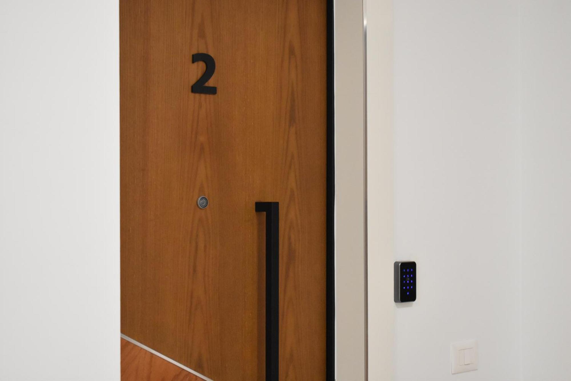 Tam Centre Luxury Serviced Apartments Tirana Esterno foto