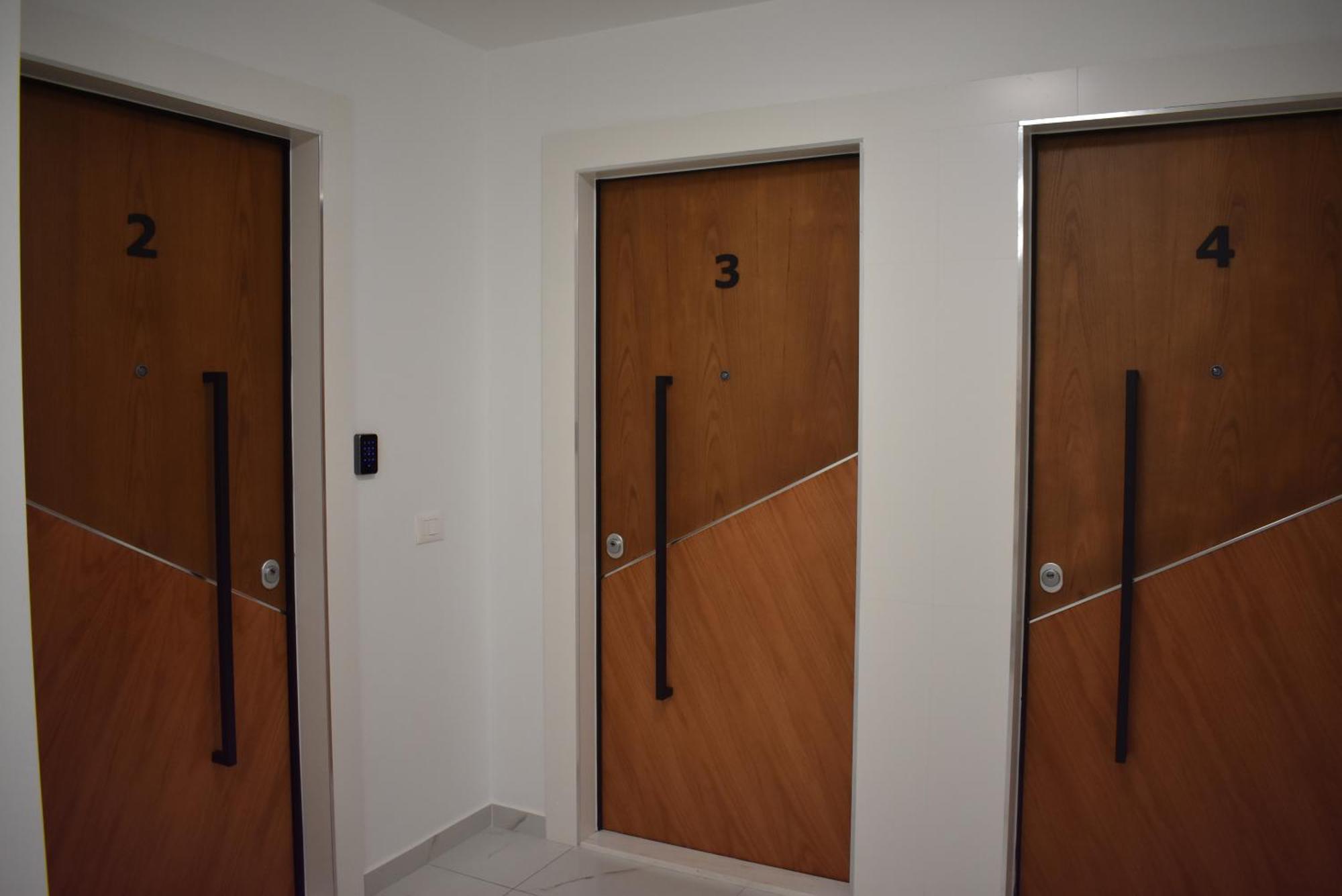 Tam Centre Luxury Serviced Apartments Tirana Esterno foto