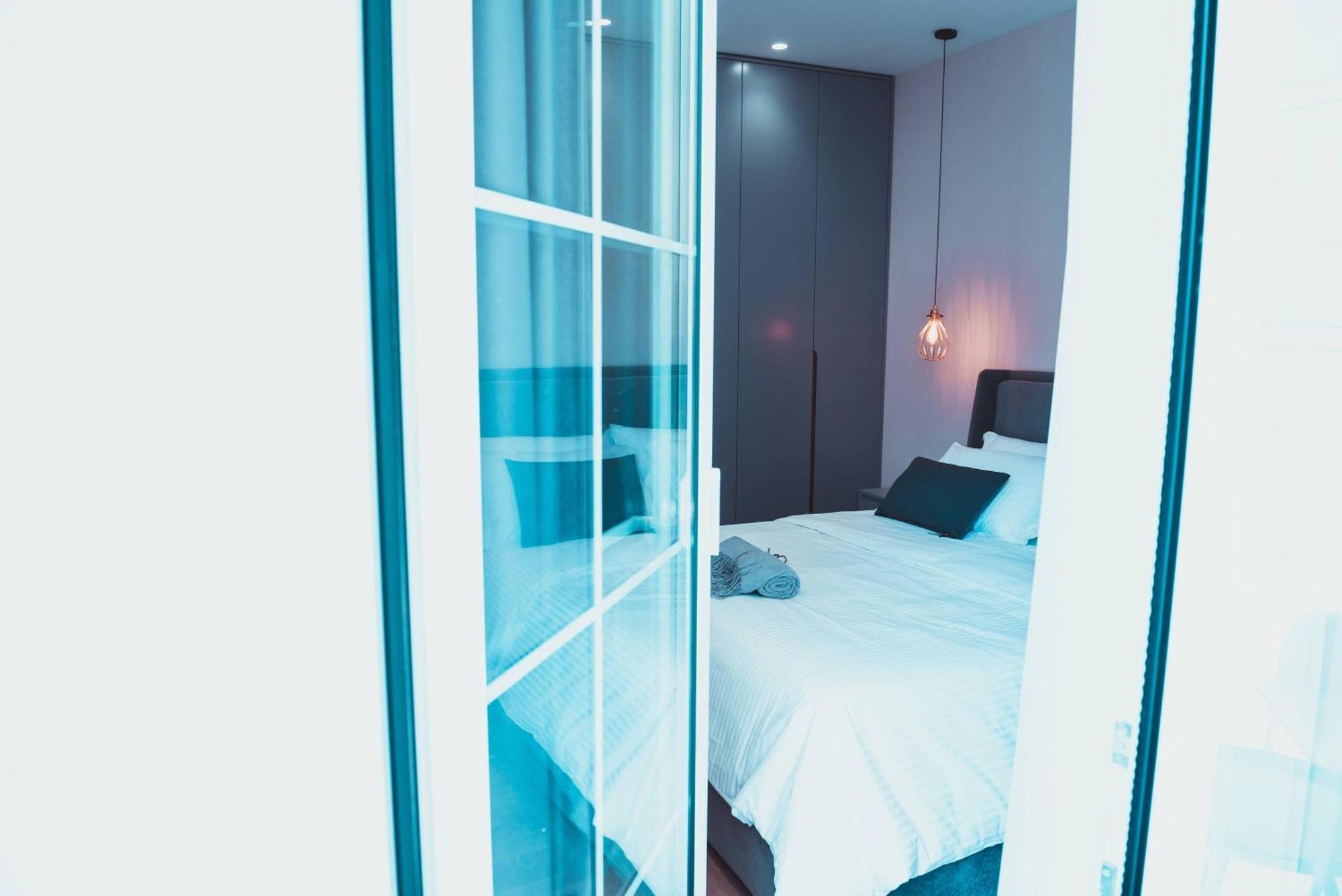 Tam Centre Luxury Serviced Apartments Tirana Esterno foto